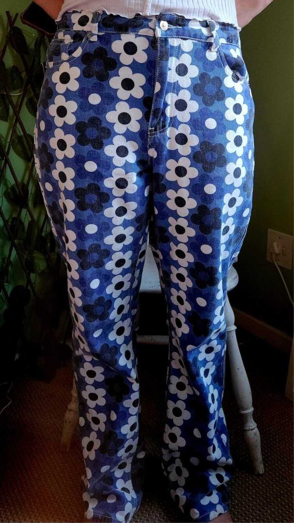 Retro Jeans - Flower Printed Blue - Size 12